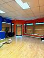 376 Centre St - Photo 3