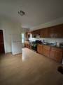 27 Howard St - Photo 11
