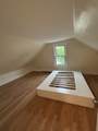 27 Howard St - Photo 7