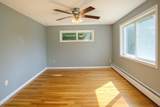 81 Lionel Ave - Photo 10