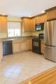 81 Lionel Ave - Photo 4