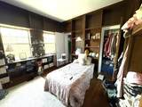 923 Beacon - Photo 7