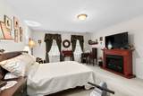 301 Winch St - Photo 32