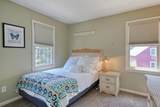 136 Sterling St - Photo 20