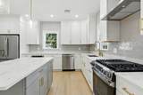 11 Washington St - Photo 5