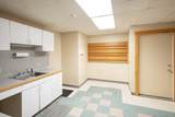 320 Riverside Dr - Photo 15