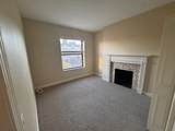 636 Beacon St - Photo 3