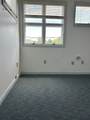 933 Webster - Photo 5