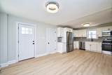 220 Aquidneck St - Photo 17