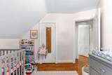 33 Menlo St - Photo 16