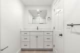 34 Central - Photo 16