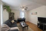 1056 Cambridge St - Photo 2