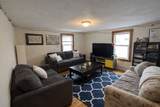 585 Somerville - Photo 2