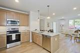 107 Williams St - Photo 3