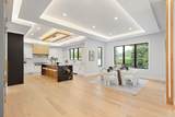 25 High Street - Photo 8
