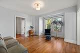 929 Beacon St - Photo 25