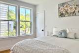 165 Everett St - Photo 10