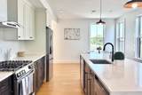 165 Everett St - Photo 7