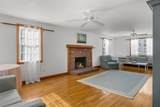 24 Montgomery Ct - Photo 8