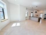 182 Webster St - Photo 15
