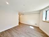 182 Webster St - Photo 34
