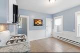 20 Leslie St. - Photo 5