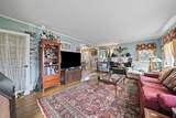 14 Russell Ave - Photo 8