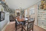 14 Russell Ave - Photo 9