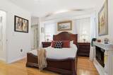 921 Sherwood Forest Ln - Photo 17