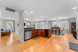 717 Hampton Way - Photo 11