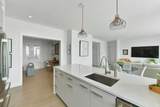 40 Traveler St - Photo 11