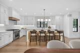 71 Cloverdale - Photo 1