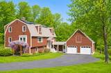 9 Cyndy Ln - Photo 1