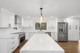 241 Prospect St - Photo 3