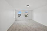 38 Colonial - Photo 26