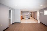 8 Fern - Photo 10