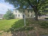 19 Ash St - Photo 31