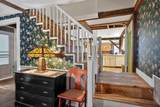 19 Ash St - Photo 9