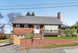 6 Desmond Dr - Photo 2