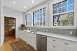 372 Main St - Photo 5