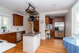 89 Pond St - Photo 15