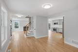 14 Elaine Dr - Photo 4