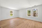 25 Lynn St - Photo 16