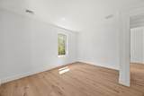 25 Lynn St - Photo 26