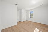 25 Lynn St - Photo 27