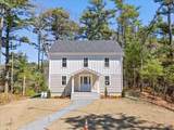 25 Lynn St - Photo 36