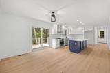 25 Lynn St - Photo 5