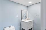 8 1/2 Myrtle Square - Photo 12