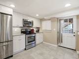 646 Lynn Fells Pkwy - Photo 22