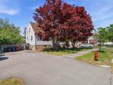 646 Lynn Fells Pkwy - Photo 35